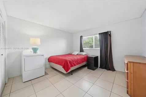 9375 Fontainebleau Boulevard Miami FL 33172