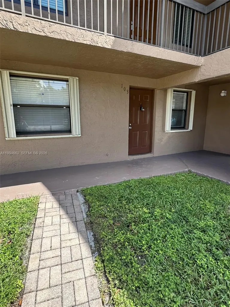 10003 Winding Lake Road Sunrise FL 33351