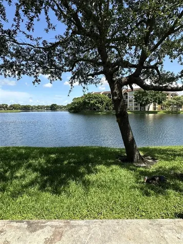 10003 Winding Lake Road Sunrise FL 33351