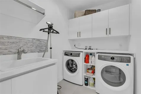 16631 Sunset Way Weston FL 33326