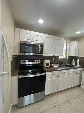 1700 NE 191st Street Miami FL 33179