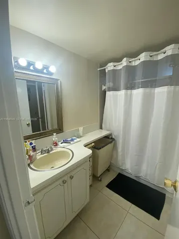 1700 NE 191st Street Miami FL 33179