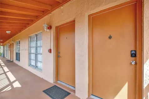 7241 Miami Lakes Drive Miami Lakes FL 33014