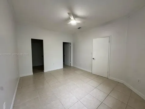 1761 96th Te Pembroke Pines FL 33024