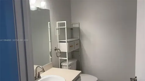 1761 96th Te Pembroke Pines FL 33024