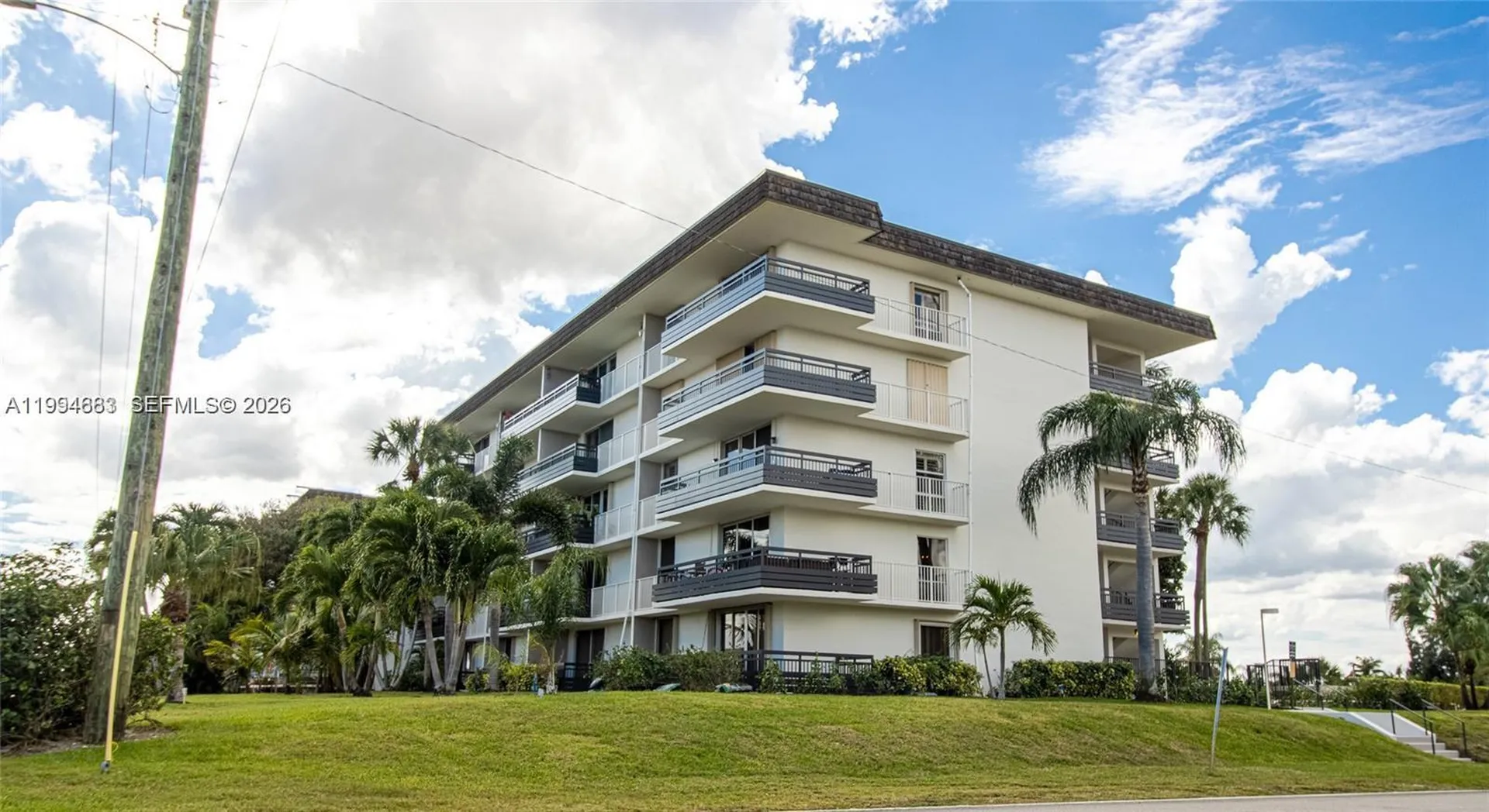 555 NW 4th Avenue Boca Raton FL 33432