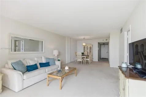 555 NW 4th Avenue Boca Raton FL 33432