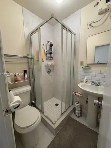 5852 SW 147th Place Miami FL 33193