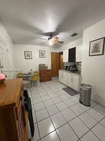5852 SW 147th Place Miami FL 33193