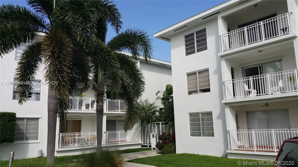 1631 NE 114th Street North Miami FL 33181