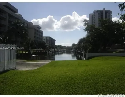 1631 NE 114th Street North Miami FL 33181