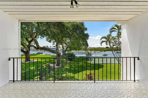 392 Golfview Road North Palm Beach FL 33408