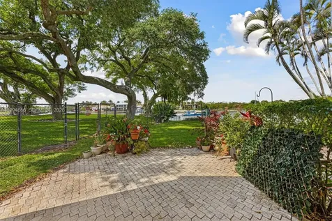 392 Golfview Road North Palm Beach FL 33408