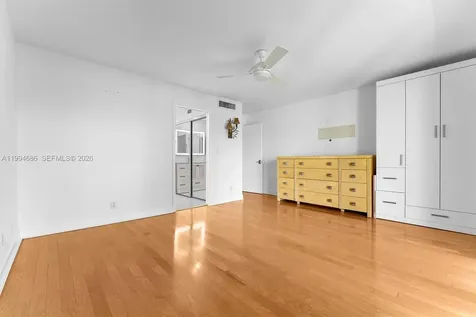 392 Golfview Road North Palm Beach FL 33408