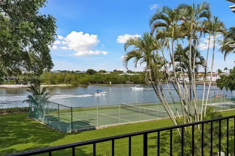 392 Golfview Road North Palm Beach FL 33408