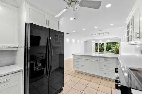 392 Golfview Road North Palm Beach FL 33408