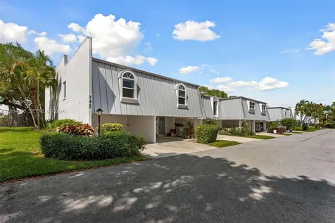 392 Golfview Road North Palm Beach FL 33408