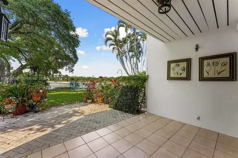 392 Golfview Road North Palm Beach FL 33408