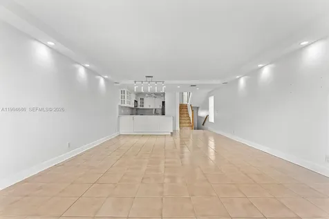 392 Golfview Road North Palm Beach FL 33408