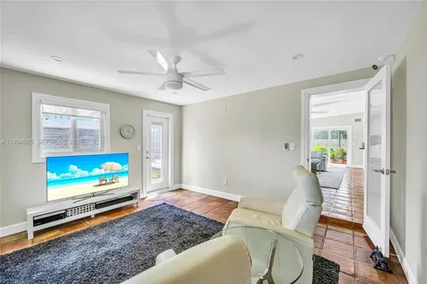 8541 SW 87th Court Miami FL 33173