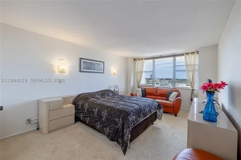 3180 S Ocean Drive Hallandale Beach FL 33009
