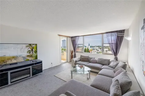 3180 S Ocean Drive Hallandale Beach FL 33009