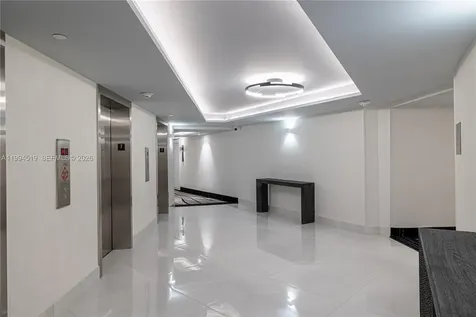 3180 S Ocean Drive Hallandale Beach FL 33009