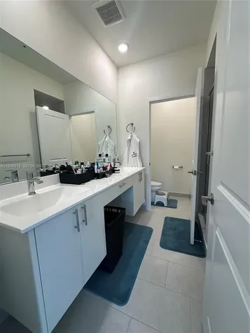 8001 NW 41st Street Doral FL 33166