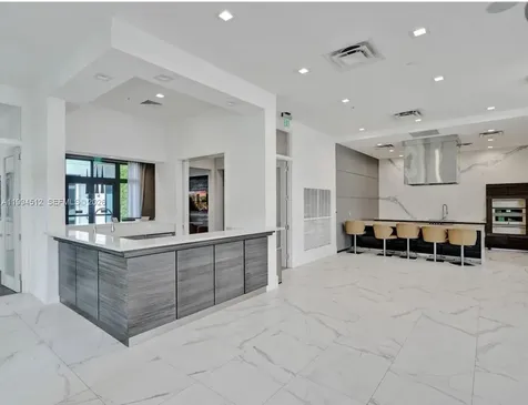 8001 NW 41st Street Doral FL 33166