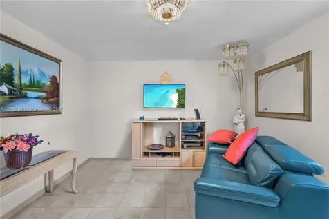 1321 SW 124th Court Miami FL 33184