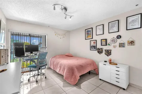 1321 SW 124th Court Miami FL 33184
