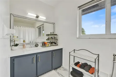 15463 SW 57th Street Miami FL 33193