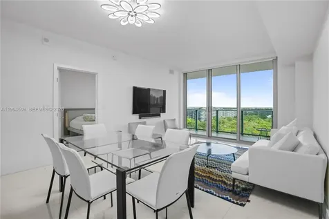 16385 NE Biscayne Boulevard North Miami Beach FL 33160