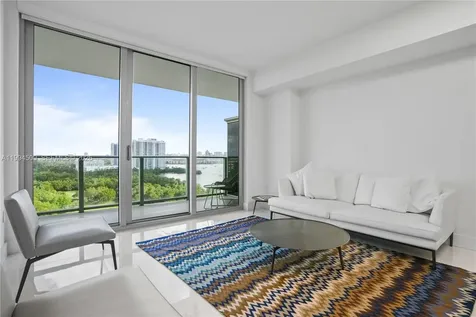 16385 NE Biscayne Boulevard North Miami Beach FL 33160