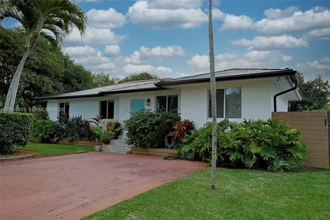 10804 NW 2nd Avenue Miami Shores FL 33168