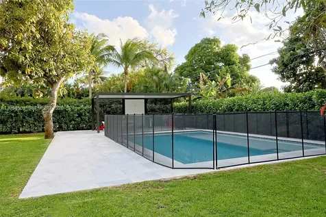 10804 NW 2nd Avenue Miami Shores FL 33168