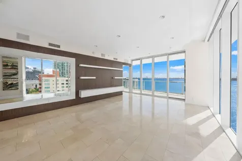Miami FL 33137