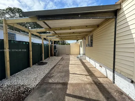 11942 N Branch Road Boca Raton FL 33428