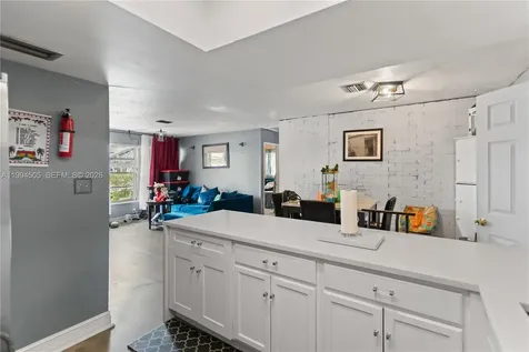 1000 NW 23rd Terrace Pompano Beach FL 33069