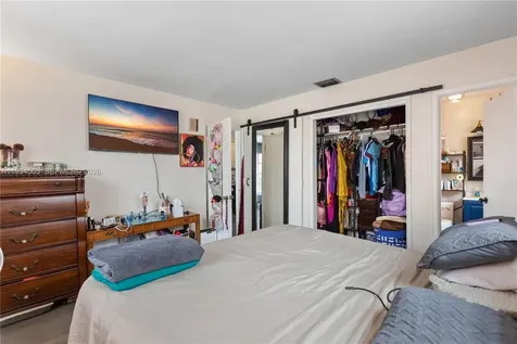 1000 NW 23rd Terrace Pompano Beach FL 33069