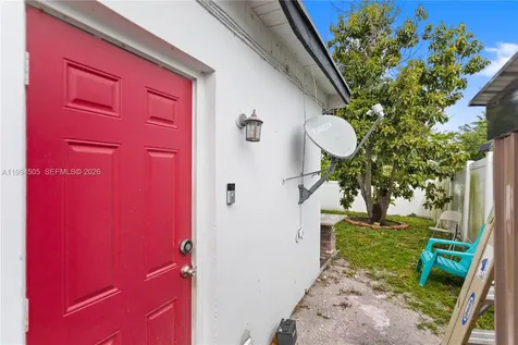 1000 NW 23rd Terrace Pompano Beach FL 33069