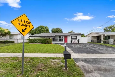 1000 NW 23rd Terrace Pompano Beach FL 33069