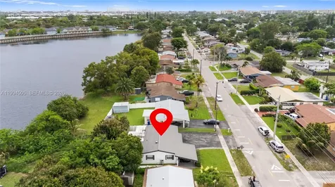 1000 NW 23rd Terrace Pompano Beach FL 33069