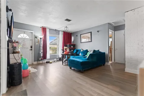 1000 NW 23rd Terrace Pompano Beach FL 33069