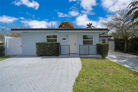 1239 SW 22nd Avenue Miami FL 33135