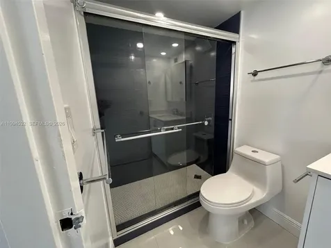 17021 N Bay Road Sunny Isles Beach FL 33160