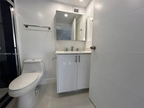 17021 N Bay Road Sunny Isles Beach FL 33160