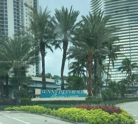 17021 N Bay Road Sunny Isles Beach FL 33160