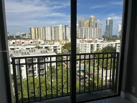 17021 N Bay Road Sunny Isles Beach FL 33160