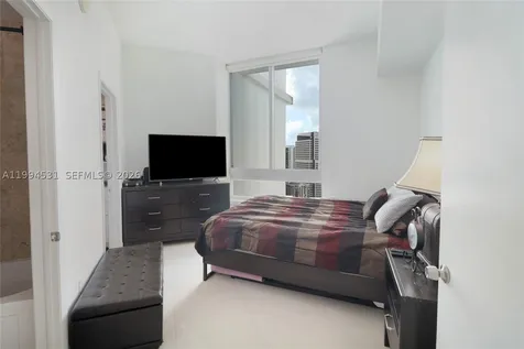 350 S Miami Avenue Miami FL 33130